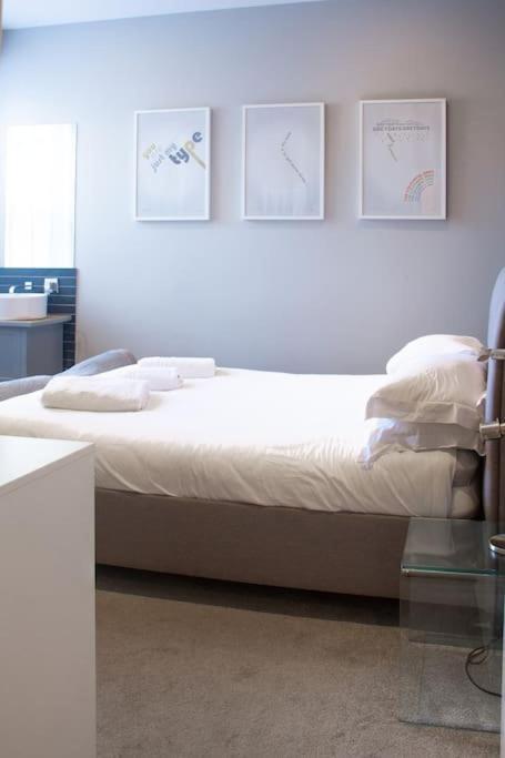 Edge14- Spacious, Stylish And Near The Beach! New Quay Exterior foto